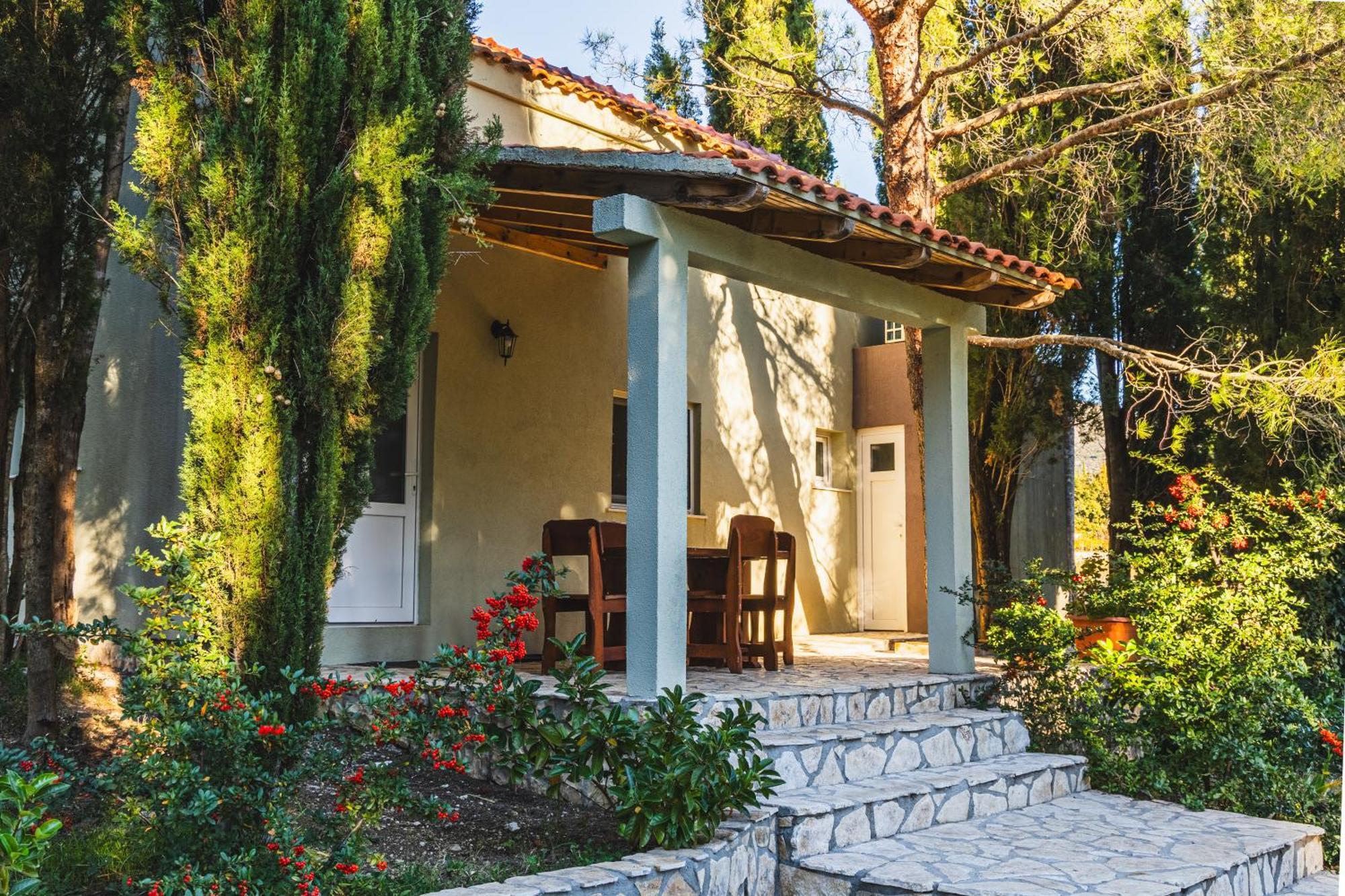 Country House Uros In Nature With Pool Lovorno ภายนอก รูปภาพ