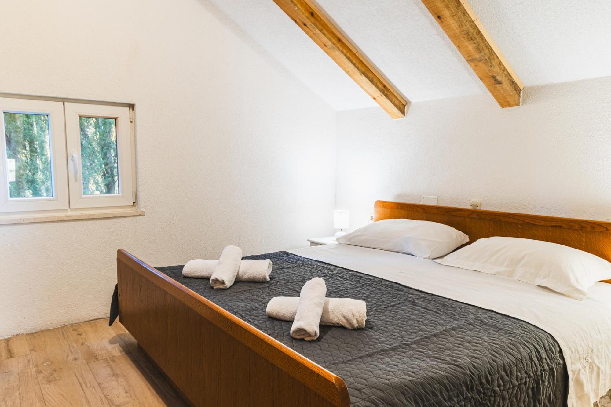 Country House Uros In Nature With Pool Lovorno ภายนอก รูปภาพ