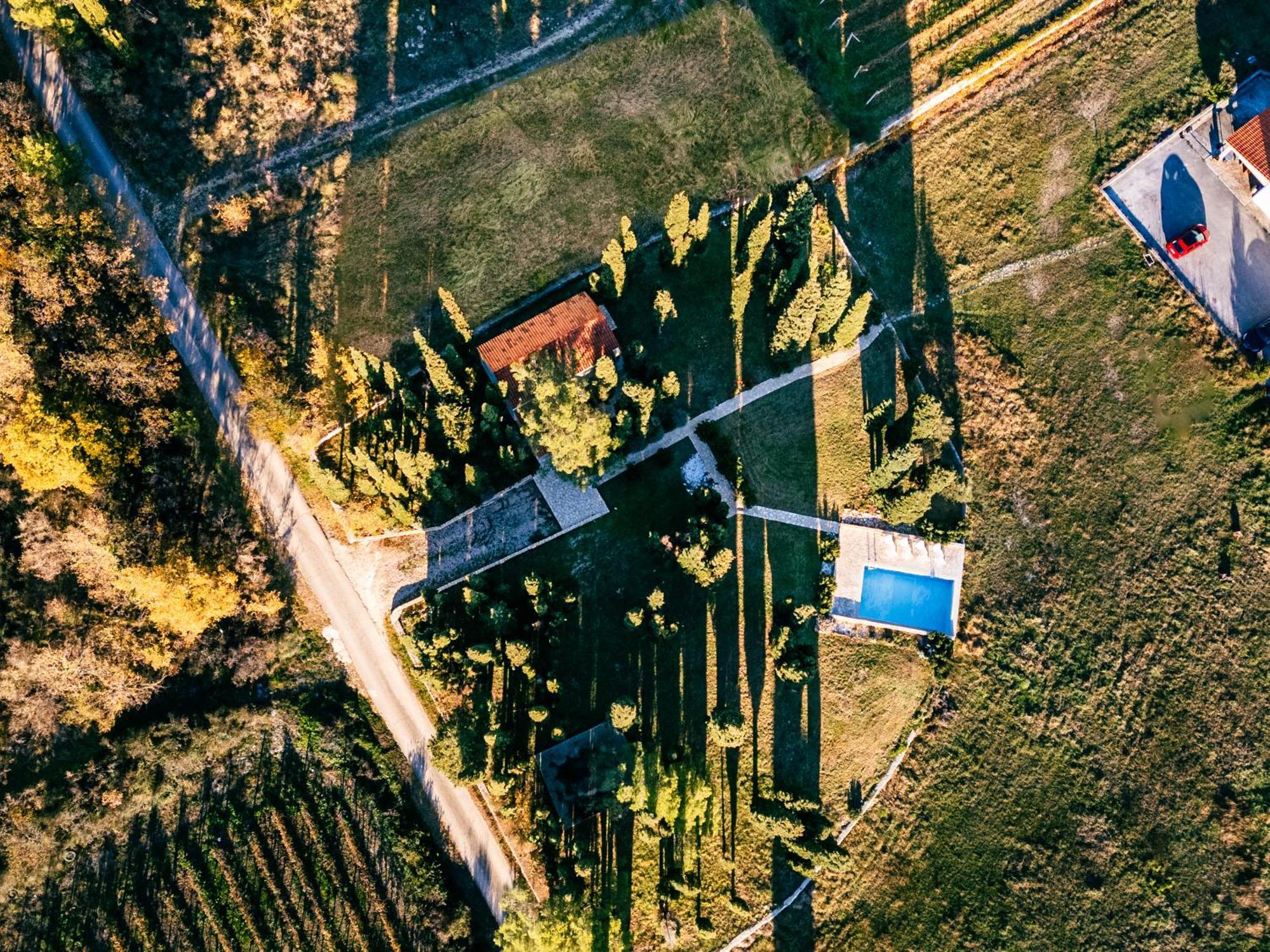 Country House Uros In Nature With Pool Lovorno ภายนอก รูปภาพ