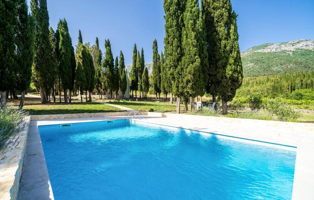 Country House Uros In Nature With Pool Lovorno ภายนอก รูปภาพ